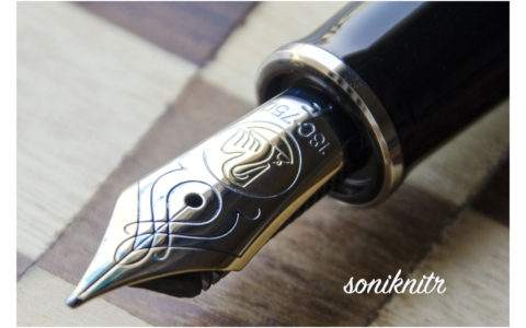 Pelikan百利金Souverän帝王系列M805蓝条钢笔评测