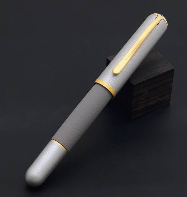Pelikan百利金Epoch P363钢笔测评