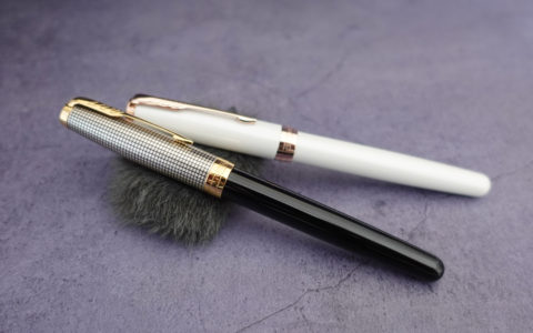 派克卓尔18K钢笔豪华系列钢笔：光影格纹金夹和皓月玫瑰