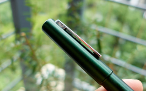 Lamy Aion永恒系列金属磨砂铝杆2021墨绿色钢笔F尖评测
