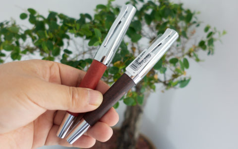 促销：辉柏嘉e-motion尚品系列高级棕色梨木和深棕色梨木镀铬钢笔